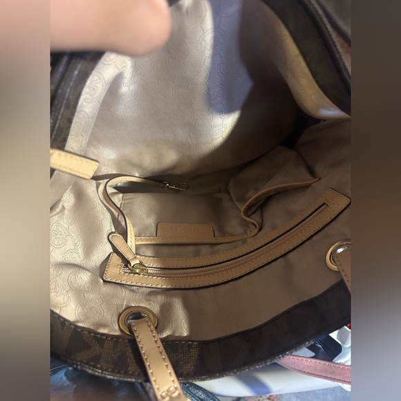 Micheal Kors shoulder tote bag - Picture 6 of 6